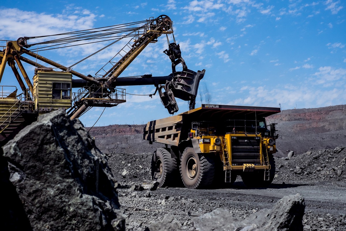 Comprehensive on-site mining support and consulting